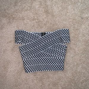 super cute black and white crop top